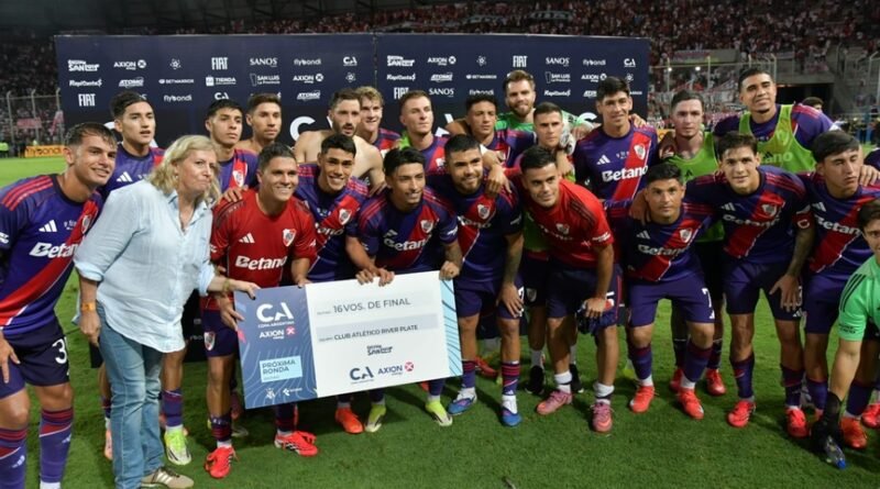 River sufrió pero avanzó, Tigre cumplió y Aldosivi goleó: jornada completa en la Copa Argentina