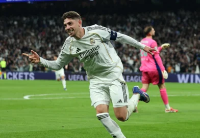 Noche histórica en el Bernabéu: Valverde marcó un triplete en el triunfo del Real Madrid