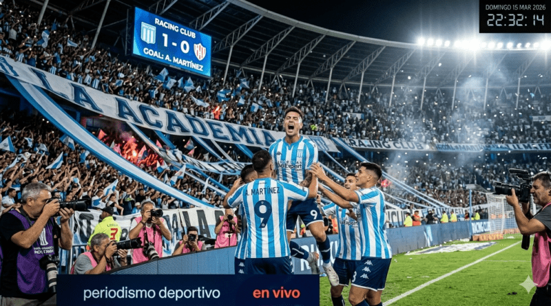 Maravilla Martínez celebra un gol en Racing