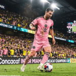 Lionel Messi jugando con Inter Miami ante Nashville por la Concacaf Champions Cup