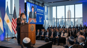 Javier Milei durante un discurso en Nueva York hablando sobre Israel