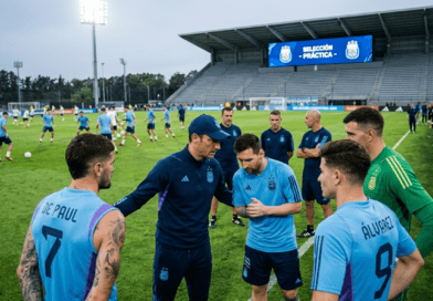 Scaloni durante un entrenamiento de la Selección Argentina