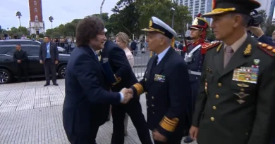 Javier Milei durante el acto por el Día del Veterano de Malvinas