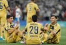 Jugadores de Boca celebran un gol ante Universidad Católica