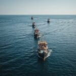 Buques comerciales detenidos en el estrecho de Ormuz durante restricciones