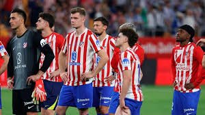 Jugador ejecutando penal en una final