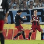 Definición de gol en mano a mano durante un partido