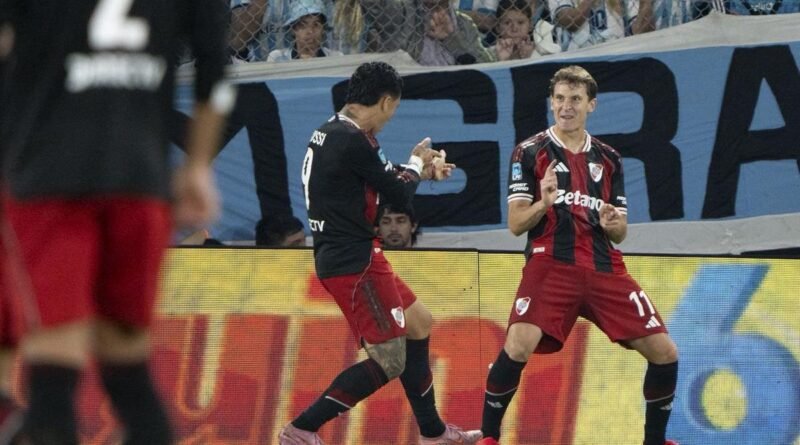 Definición de gol en mano a mano durante un partido