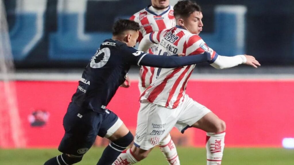 Batacazo del Tatengue: Unión venció a Independiente Rivadavia y avanzó a cuartos