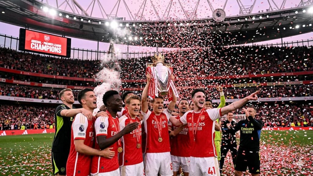 El City no pudo ganar y Arsenal se coronó campeón del fútbol inglés