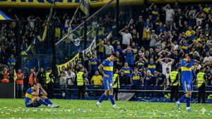 Boca quedó eliminado de la Libertadores y La Bombonera explotó contra jugadores, cuerpo técnico y dirigentes Boca quedó eliminado de la Copa Libertadores 2026 en La Bombonera