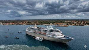 crucero varado frente a cabo verde