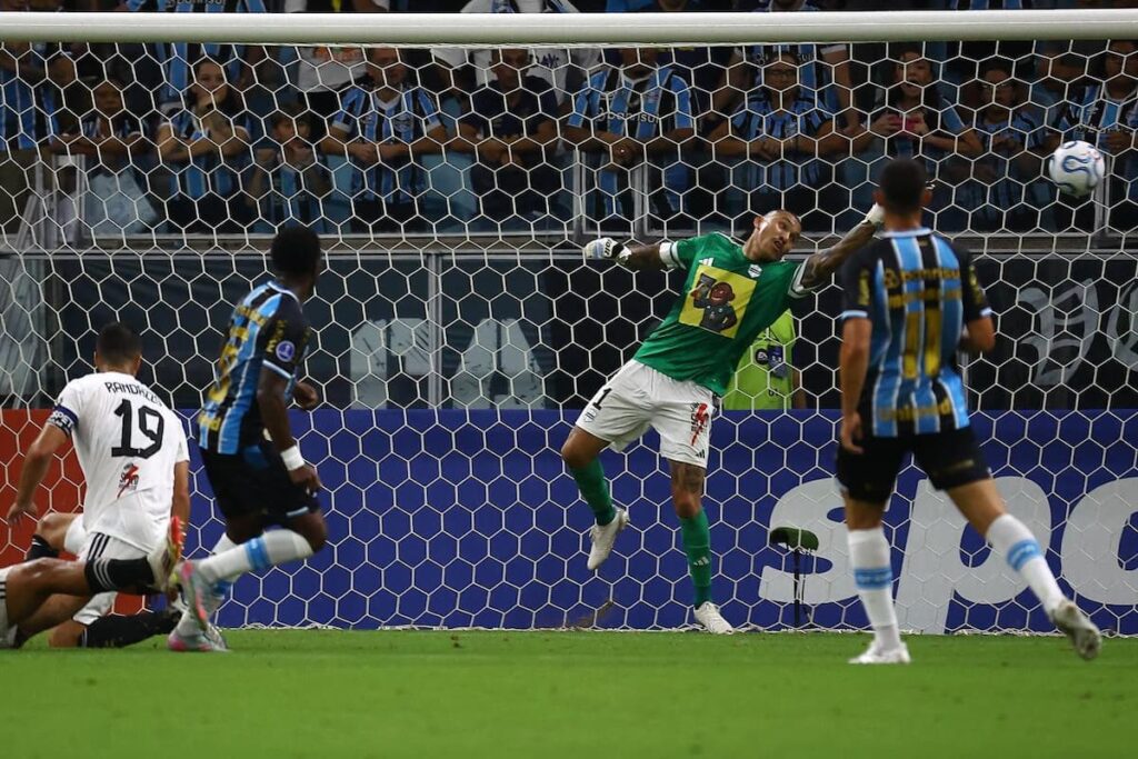 Riestra perdió ante Gremio en Brasil