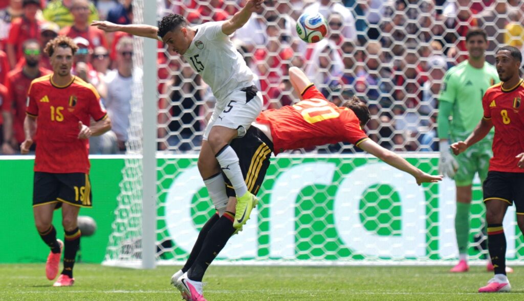 Bélgica reaccionó a tiempo y rescató un empate ante Egipto en su debut mundialista