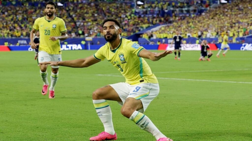 Matheus Cunha mete gol y pone el 3-0