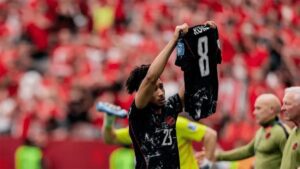 Jonathan David brilló con un hat-trick en la goleada de Canadá sobre Qatar La Selección de Canadá fue superior de forma abrumadora