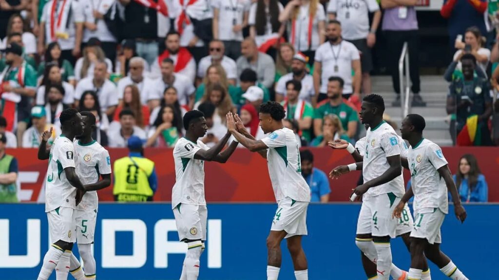 goleó por 5-0 a Irak