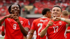 Suiza gana a Canadá y pasa a 16avos