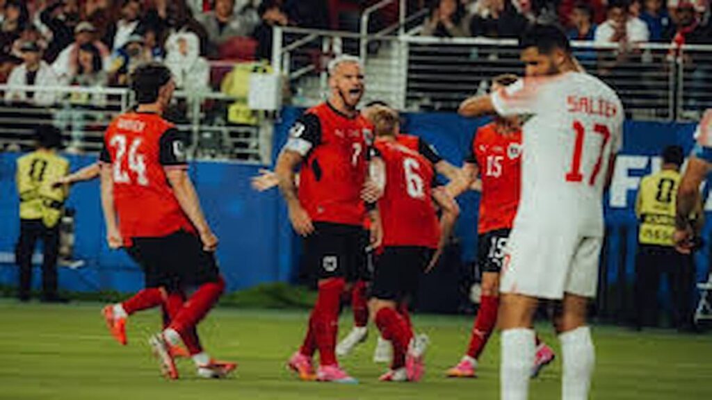 Austria aprovechó los errores rivales y superó a Jordania en su debut mundialista