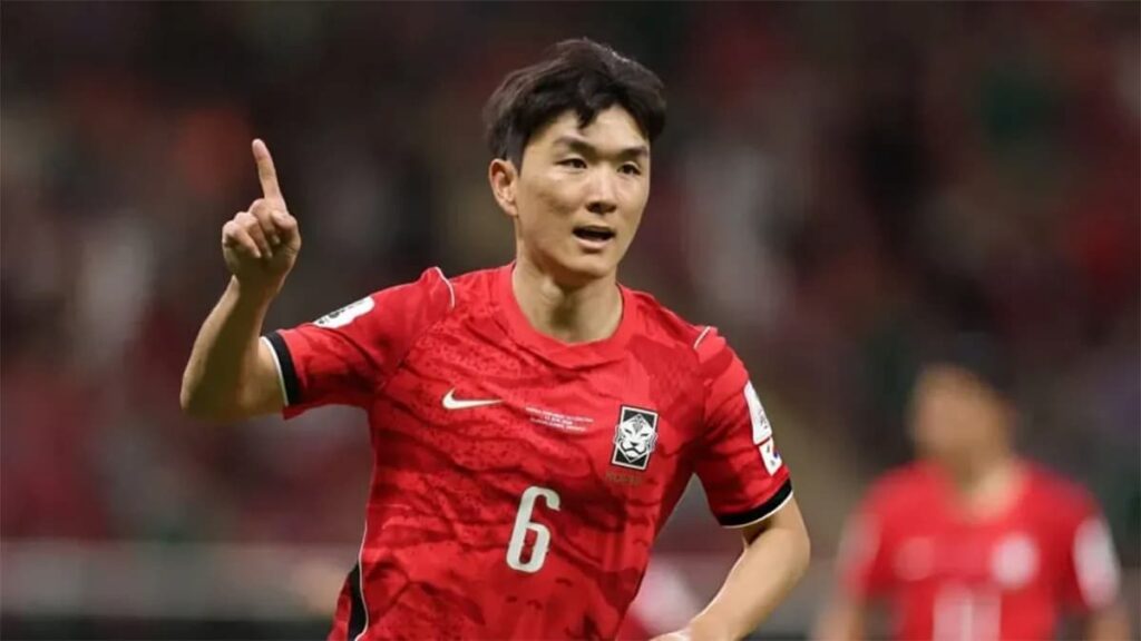 Son Heung-min durante el partido frente a República Checa