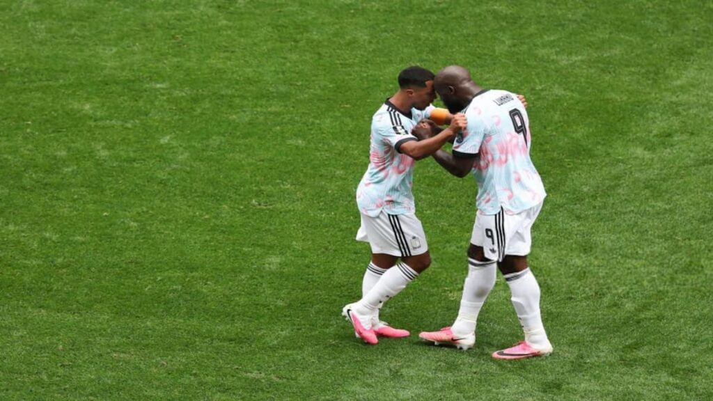 Los jugadores de Bélgica celebran la clasificación.