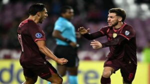 Lanús venció a Cienciano y dio un paso firme hacia los octavos de la Sudamericana Gol de Franco Watson para Lanús.