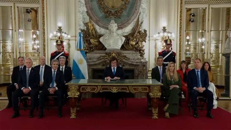 Javier Milei anuncia la reforma de la carta orgánica del Banco Central.