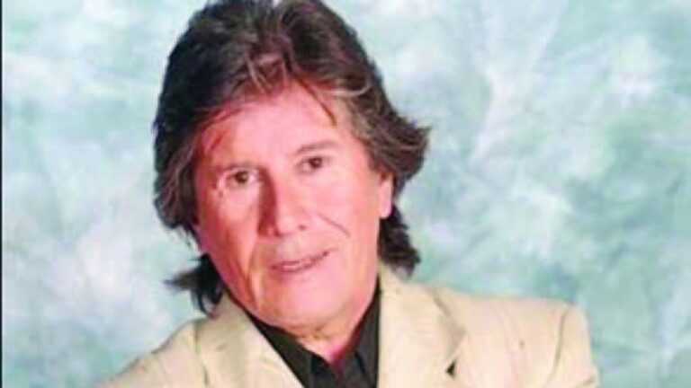 Beto Orlando, cantante de música melódica argentina