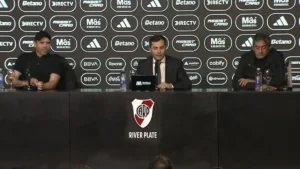 Eduardo Coudet dejó de ser el DT de River tras la eliminación en la Sudamericana Eduardo Coudet dejó de ser el DT de River