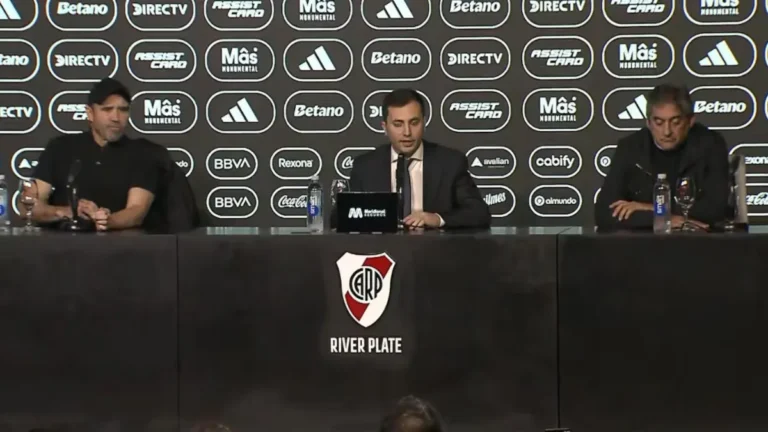 Eduardo Coudet dejó de ser el DT de River