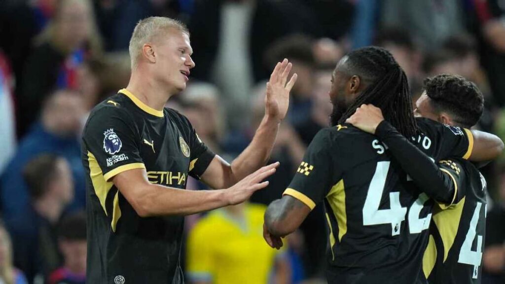 Erling Haaland marcó dos goles ante Crystal Palace