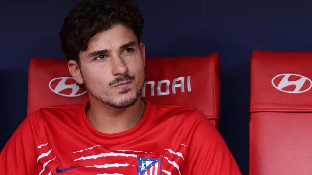 Julián Álvarez vuelve a mostrar señales sobre su deseo de jugar en Barcelona