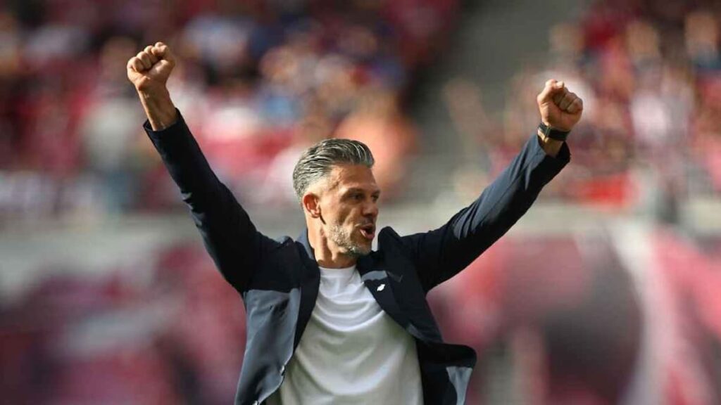 Martín Demichelis durante el debut del Leipzig en la Bundesliga
