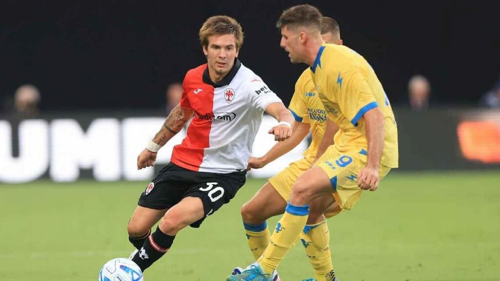 Franco Mastantuono fue titular ante Frosinone