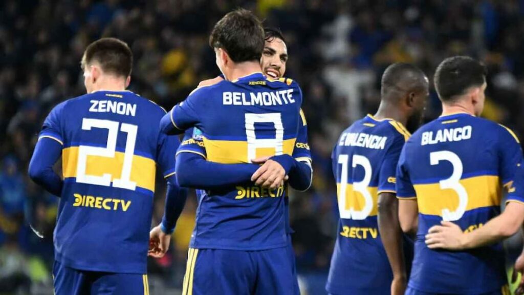 Tomás Belmonte celebra el gol de Boca ante Lanús