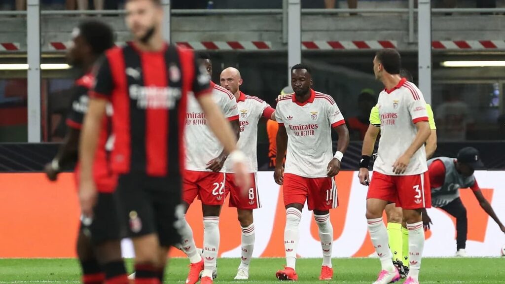 Milan debutó en Europa League con derrota