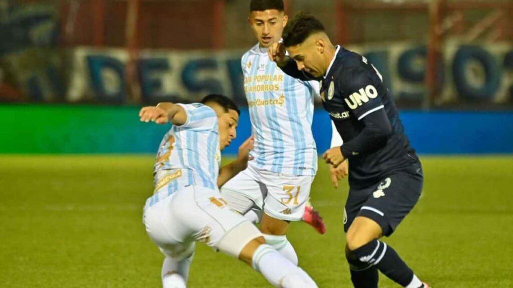 Copa Argentina: Atlético Tucumán eliminó a Independiente Rivadavia por penales