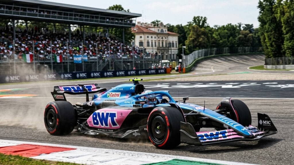 Franco Colapinto durante las prácticas libres en Monza