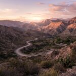 Paisaje montañoso de La Rioja al amanecer tras el sismo