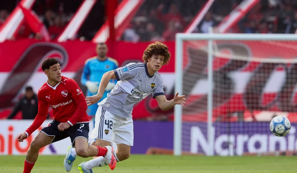 Boca venció a Independiente en Avellaneda