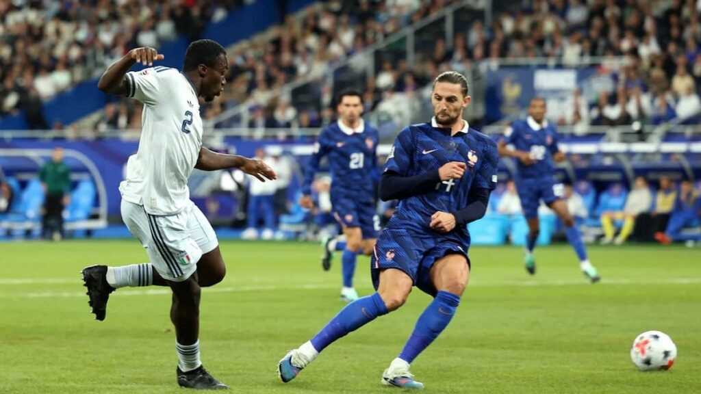 Francia e Italia igualaron 1-1 en un duelo de arqueros