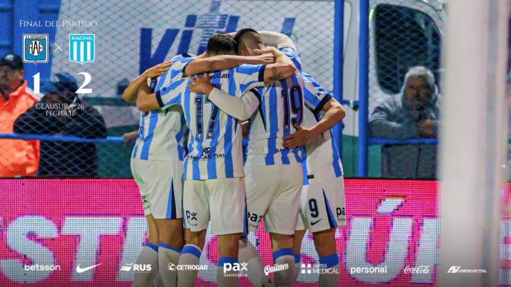 Racing venció a Estudiantes de Río Cuarto en el debut de Chirola Romero
