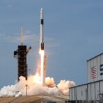 Despegue de un cohete de la empresa aeroespacial SpaceX